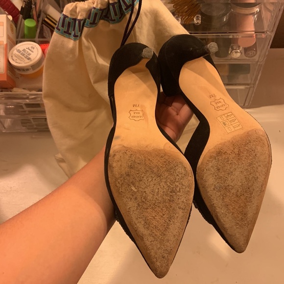 TORY BURCH Esme Pumps in size 7. Color is black. - Picture 5 of 5